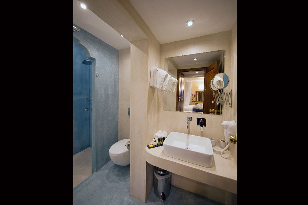 In Camera Art Boutique Hotel 44/50