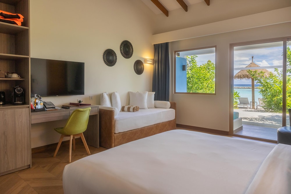 Beach Villa, King Bed, Sofa