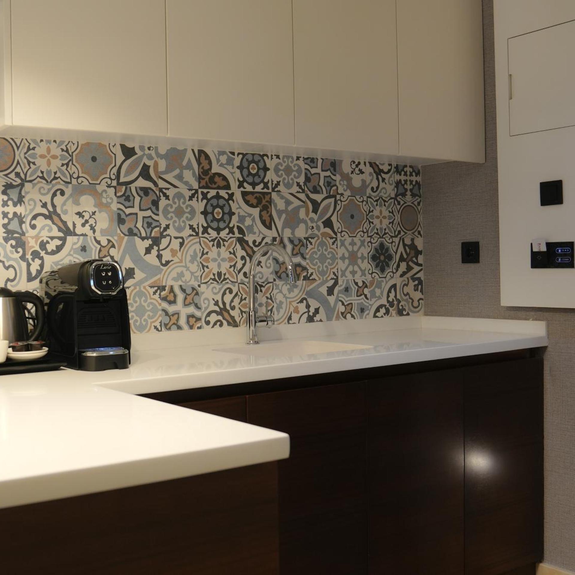 Ramada Hotel & Suites by Wyndham Erbil 32 Park 10/65