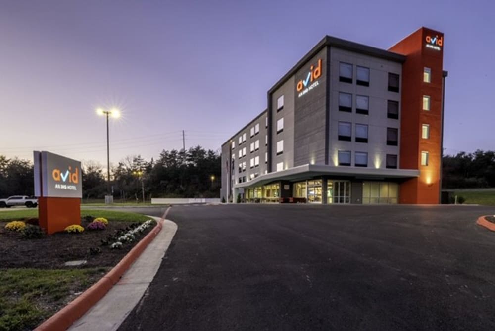 Avid Hotels Staunton 3/46