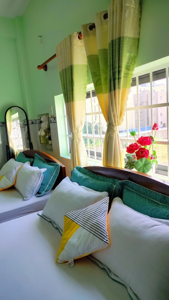 Thai Quang Hotel 29/69