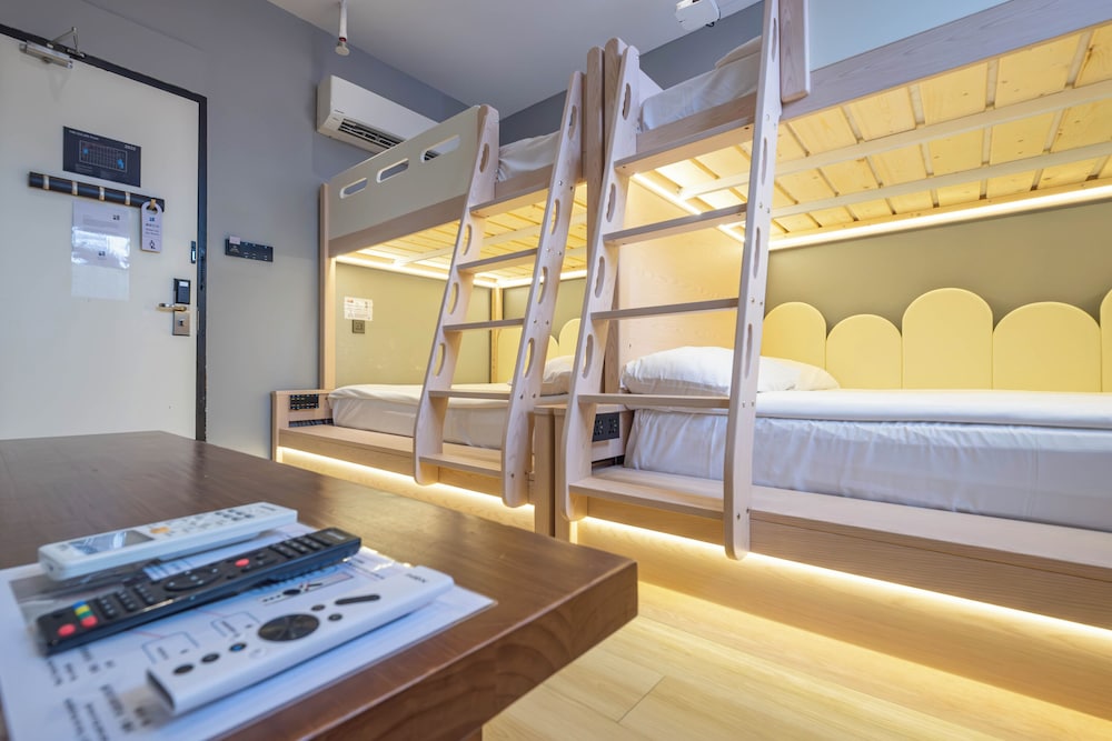 Hotel 1888 Collection 66/66