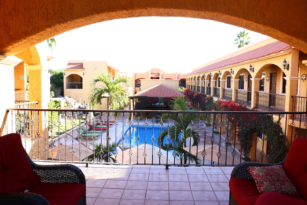 Hacienda Suites Loreto 16/53