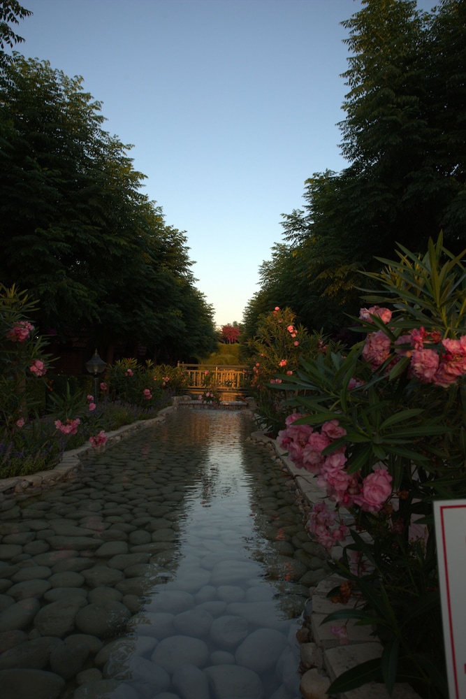 Can Garden Beach 10/18