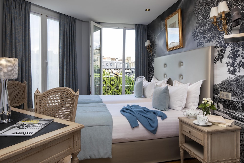 Hotel Plaza Elysees 31/50