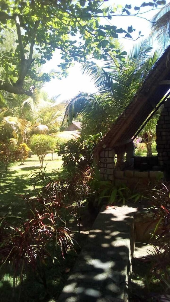 Kintana Beach Resort & Spa 12/25