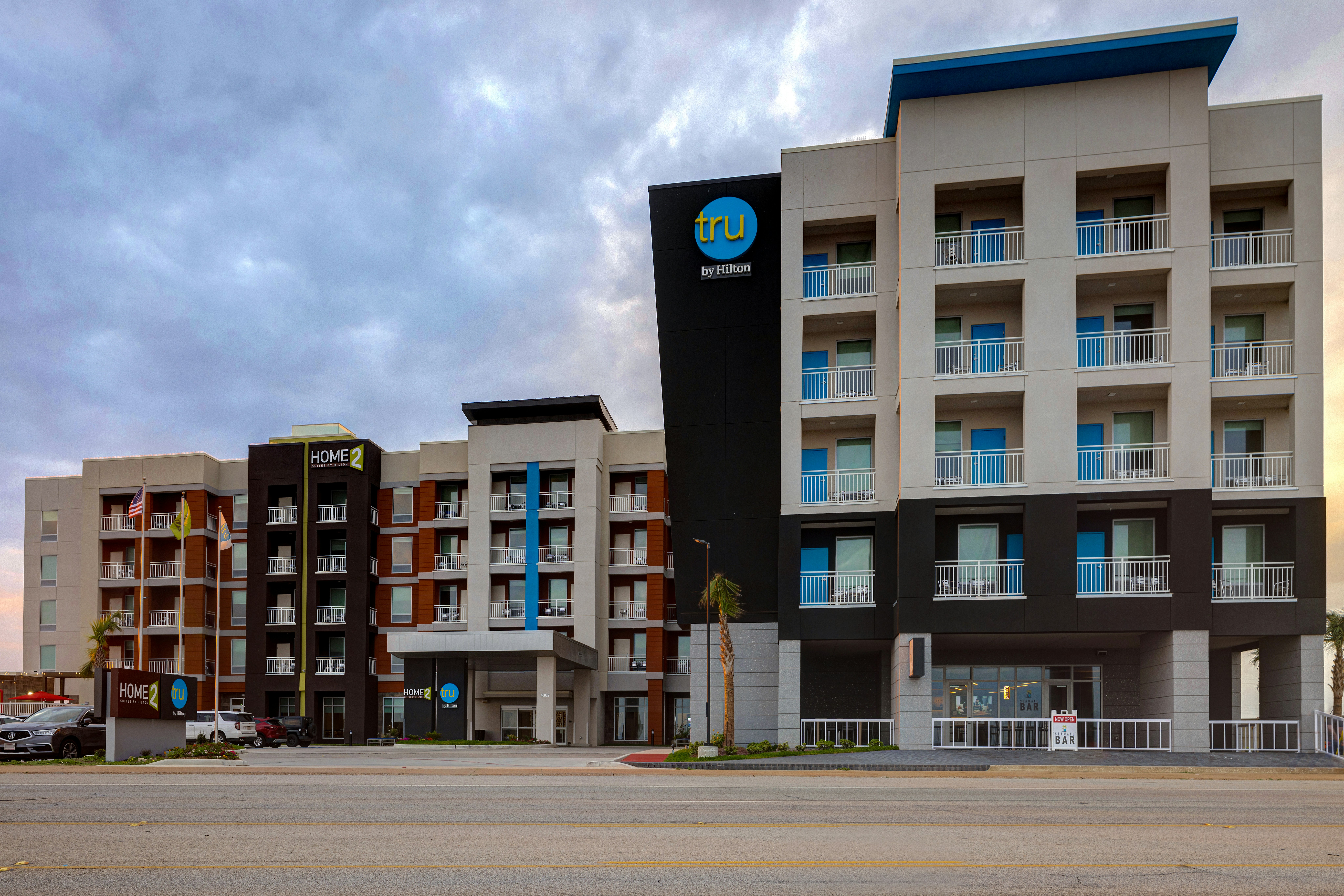 Tru by Hilton Galveston, TX 4/44