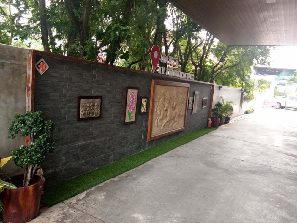 Km Kwanphayao Hotel 42/50
