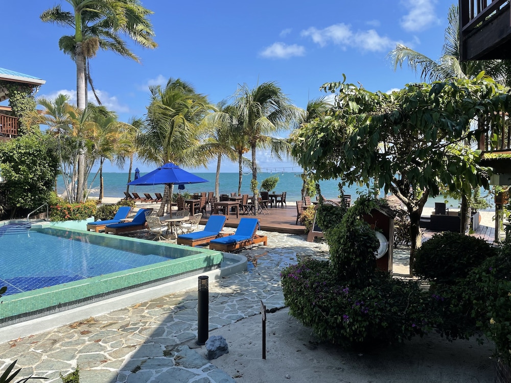 Chabil Mar Resort 43/50