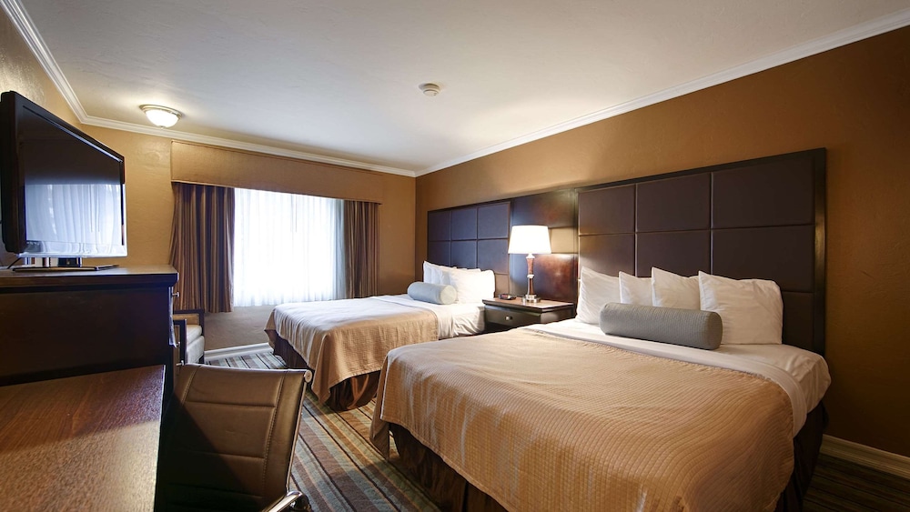 Best Western Carmel S Town House Lodge 14/40