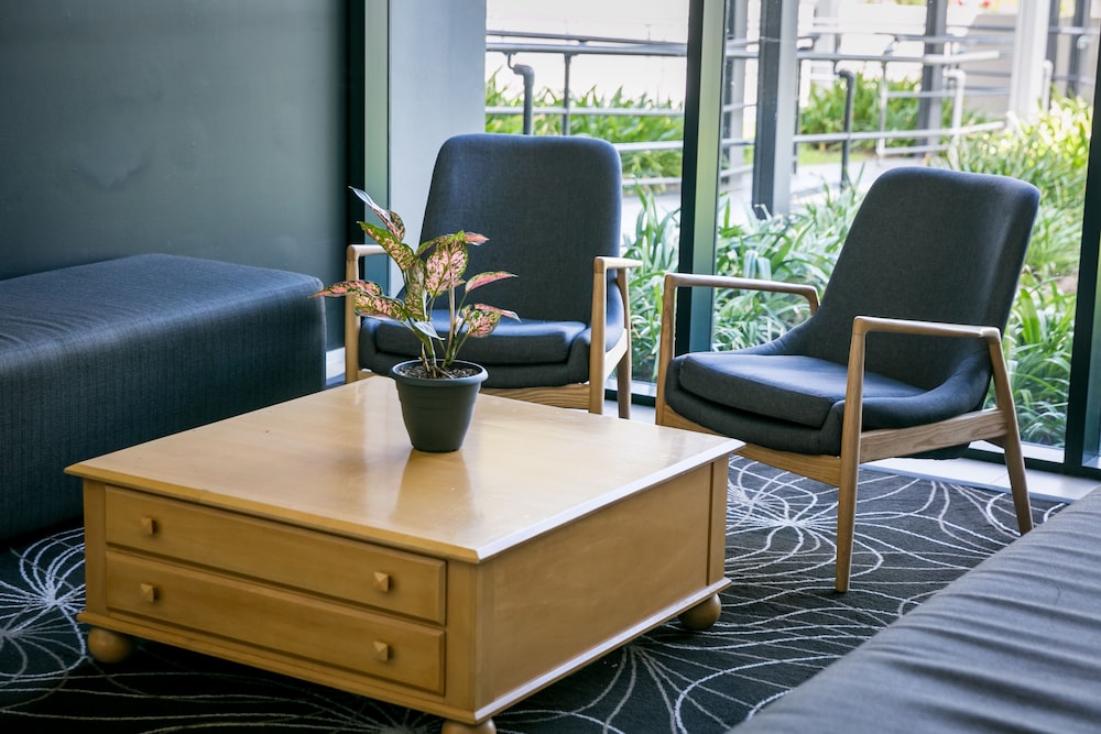 Alpha Hotel Eastern Creek 40/60