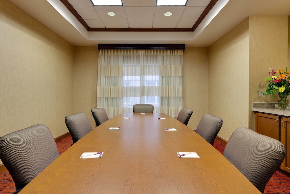 Residence Inn By Marriott Chicago Naperville Warrenville 19/24