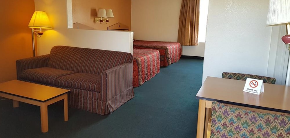 Night Inn Globe 32/49