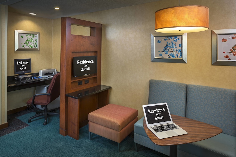 Residence Inn Asheville Biltmore 19/26