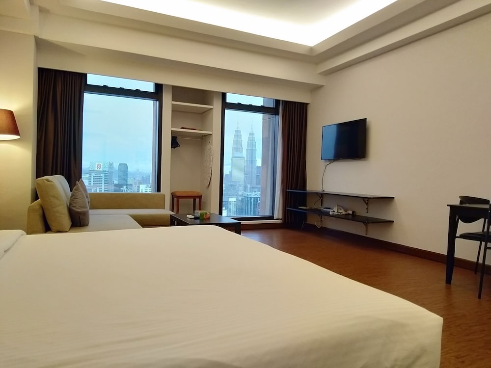 Grand Service Apartment @ Times Square 22/51