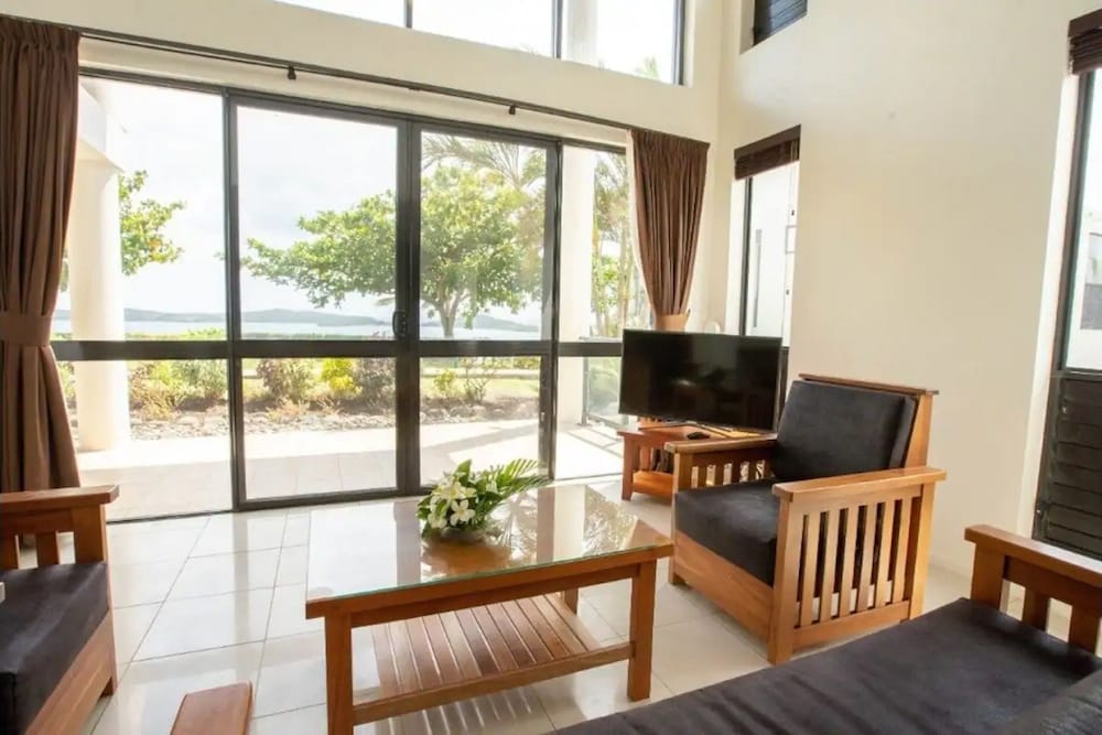 Dreamview Villas 33/60