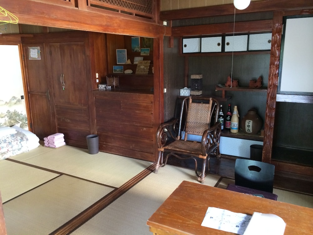 Goyah-So Guesthouse 53/72