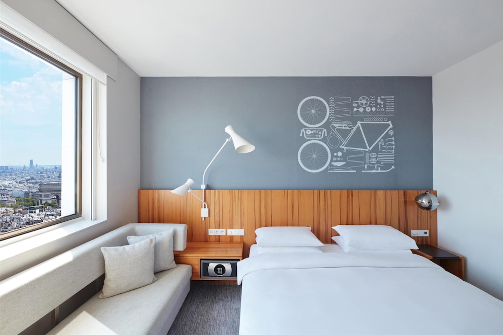 Hyatt Regency Paris Etoile Ex Concorde Lafayette 16/72
