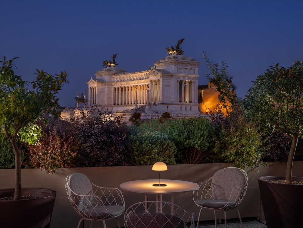 Radisson Collection Hotel, Roma Antica 3/50