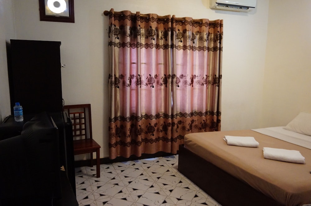 Khamsaner Hotel 15/30