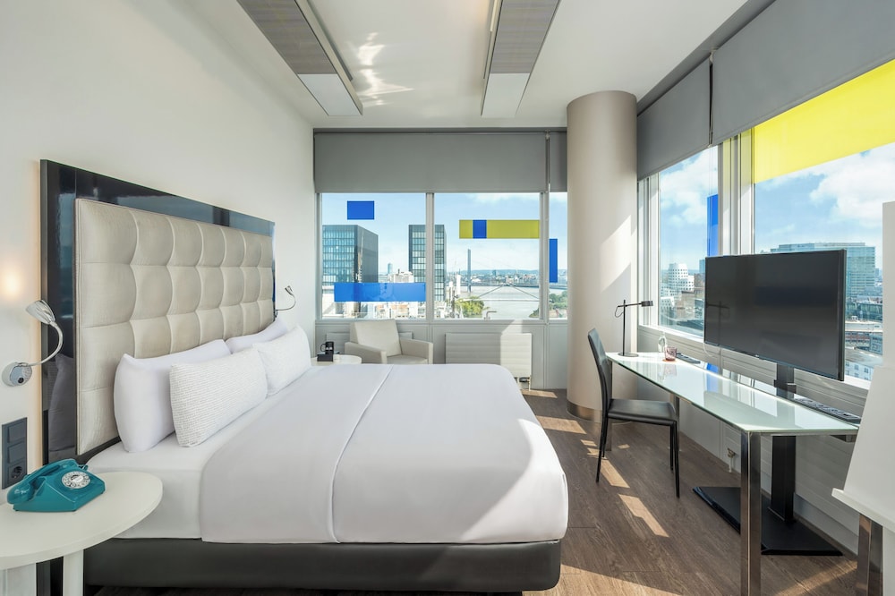 Innside By Melia Dusseldorf Hafen 21/75