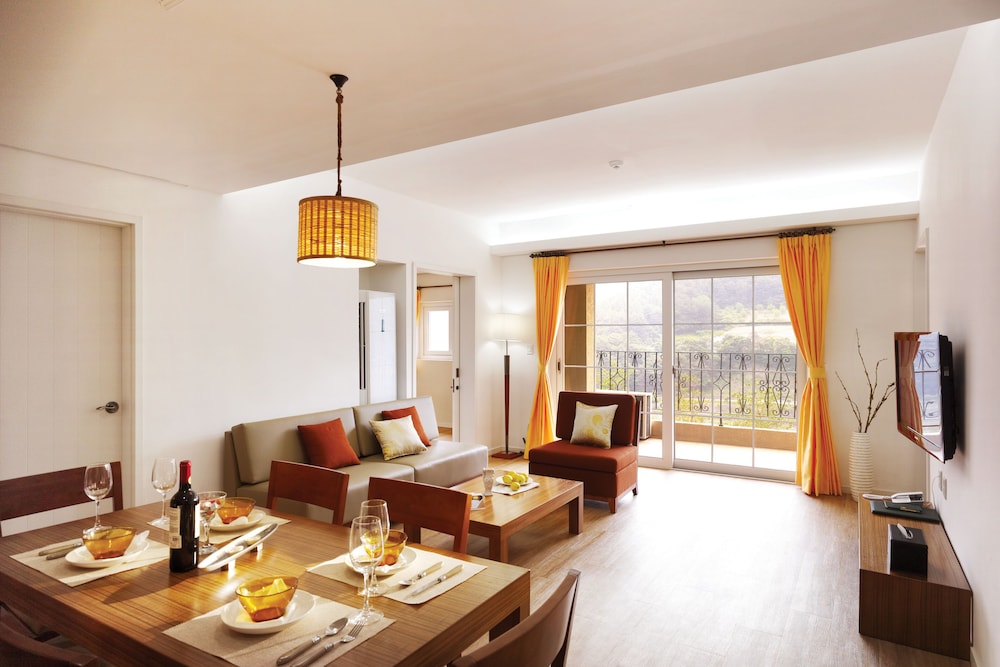 Tops 10 Resort Donggang Cistar 20/48