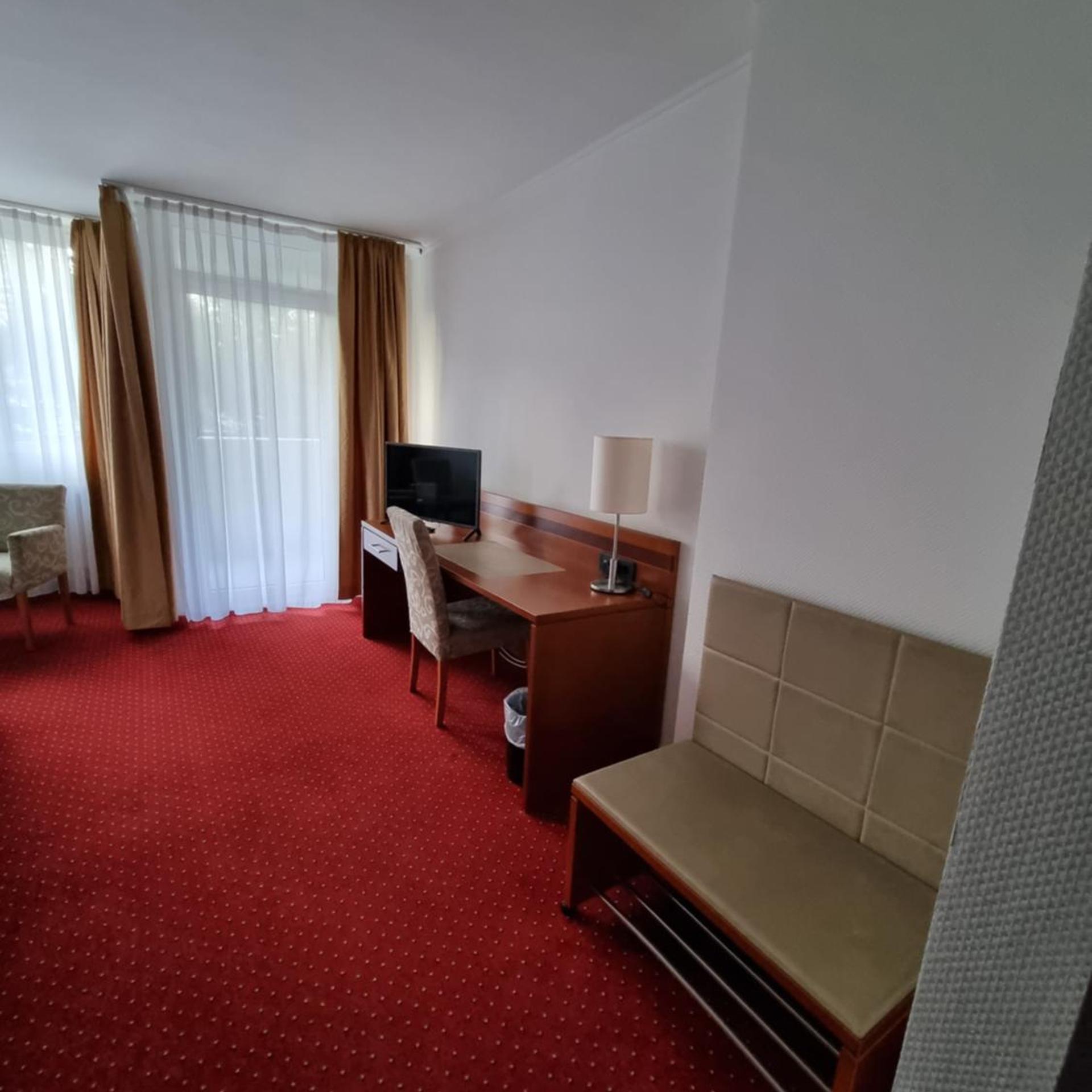 ROSENPARK LAURENSBERG HOTEL 17/45