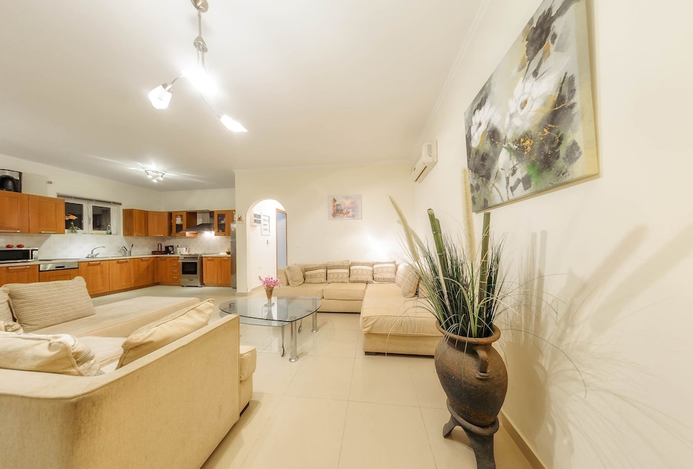 Parys Villas 30/50