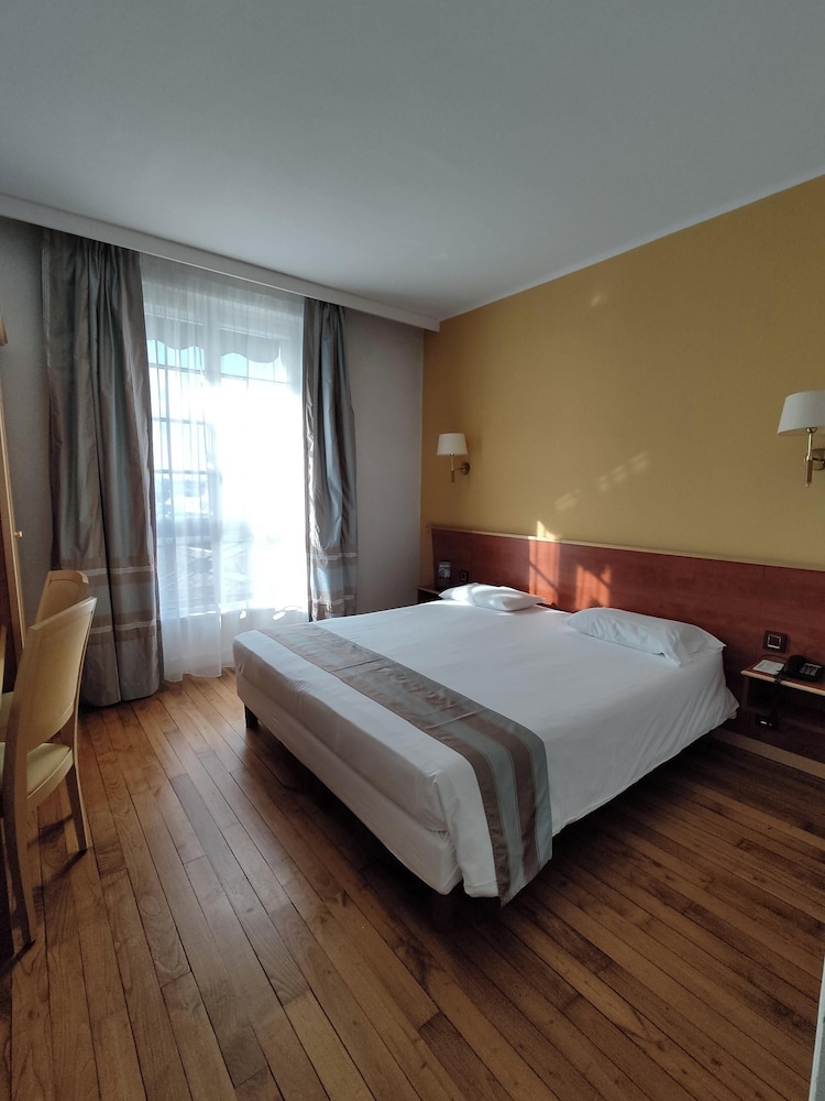 Hotel Vauban 5/44