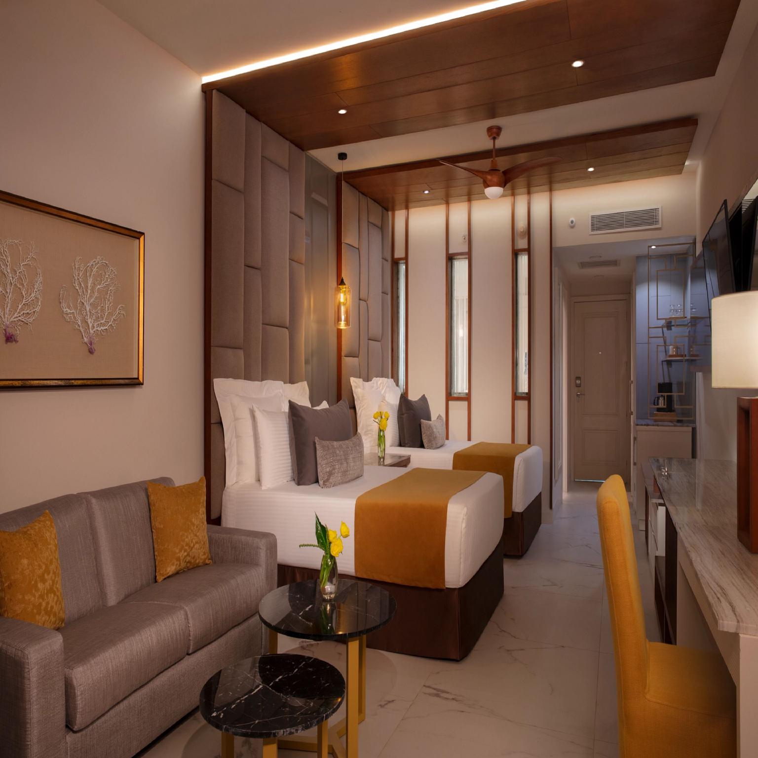 Preferred Club, Junior Suite, Partial Ocean View