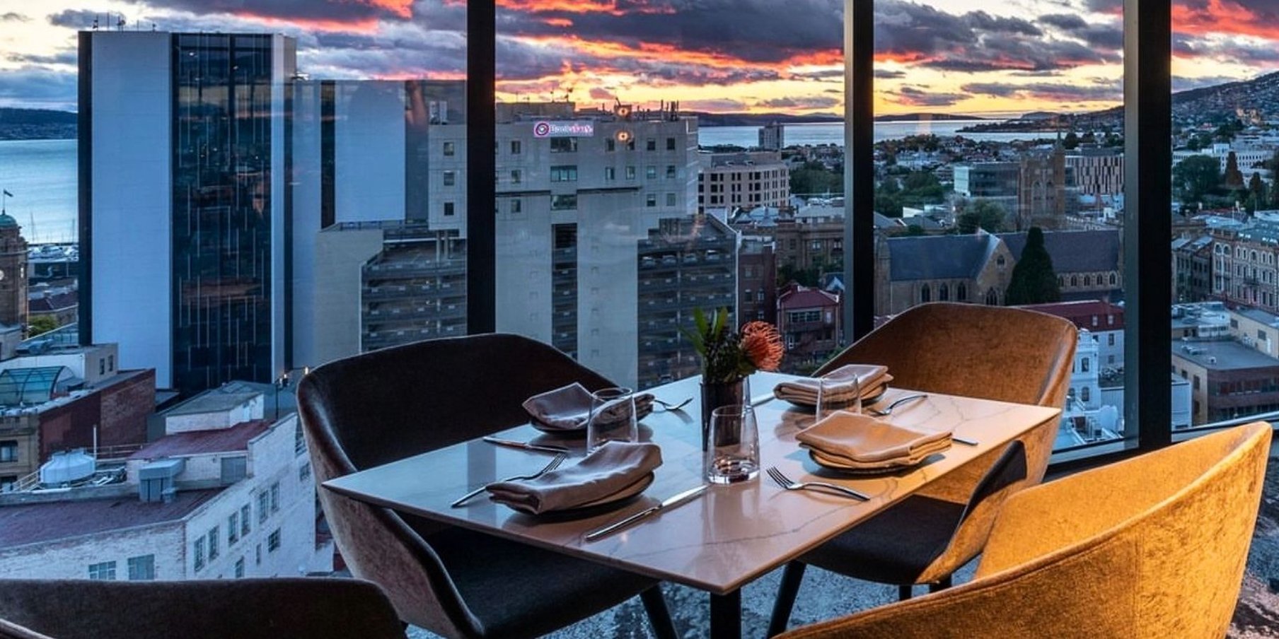 Crowne Plaza Hobart 55/73