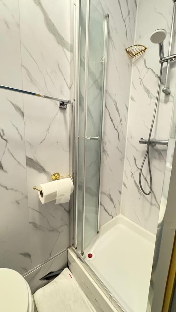 Hotel Earls Court 45/50
