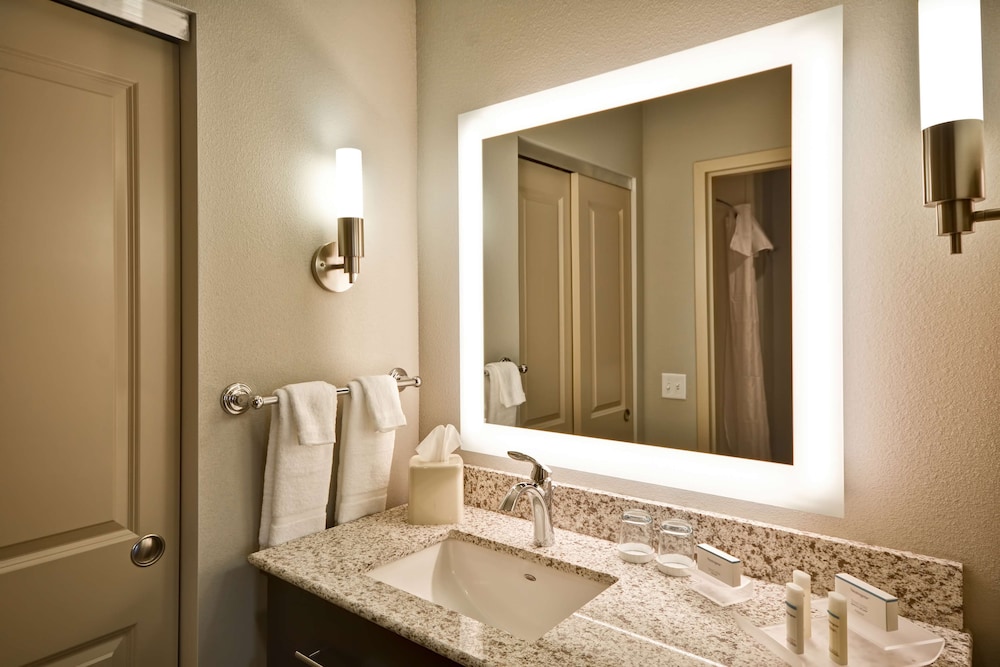 2 Bedrooms, Suite, 1 King or 2 Queen Beds, Accessible، Homewood Suites By Hilton Phoenix Tempe Asu Area 13/15