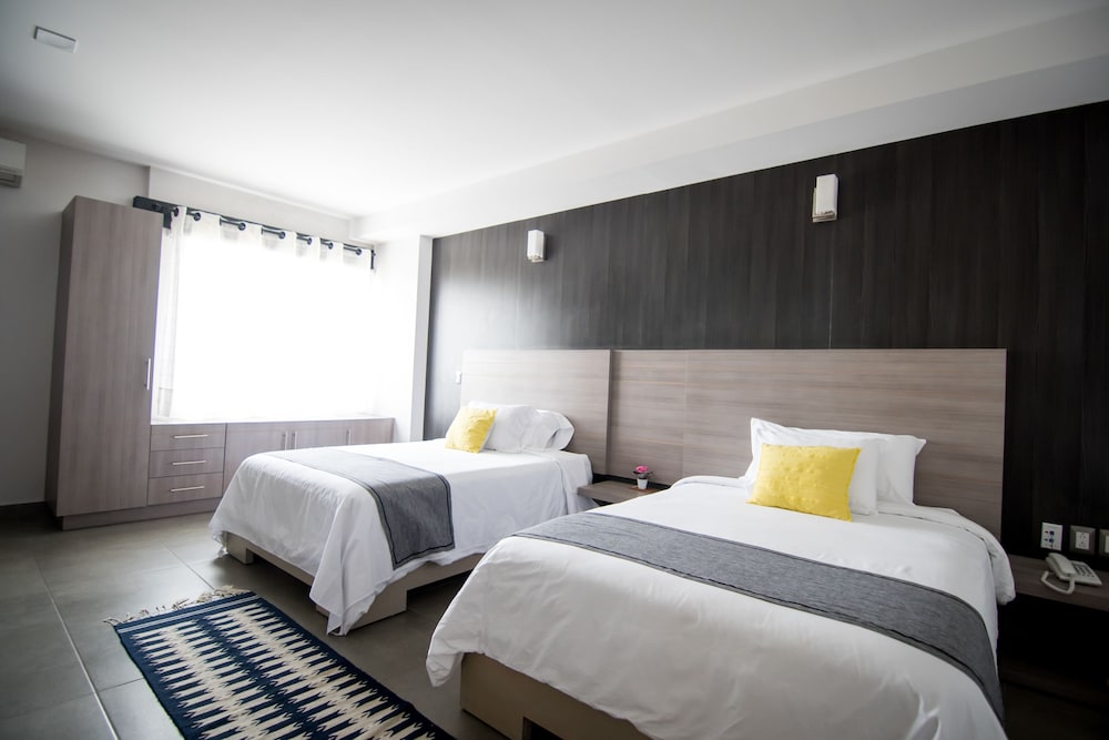 Maria Ines Hotel Suite 11/59