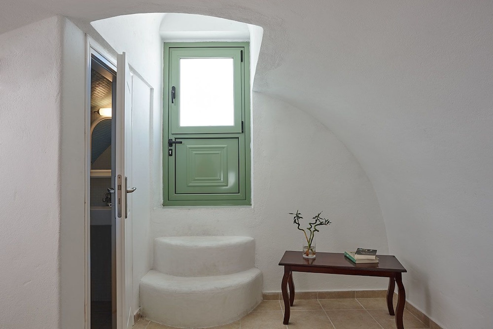 Ayoba Santorini 46/50