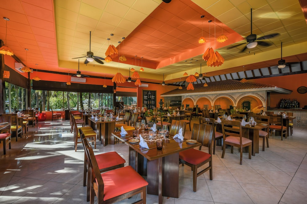 El Dorado Royale A Spa Resort All Inclusive 61/83