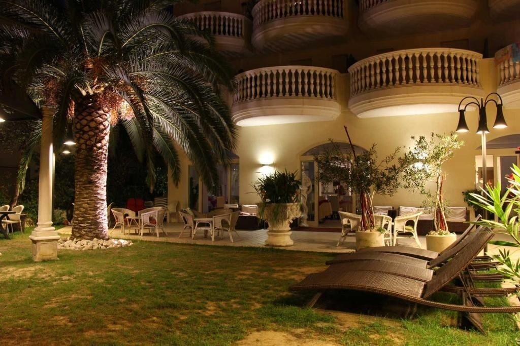 Hotel Eva 16/18