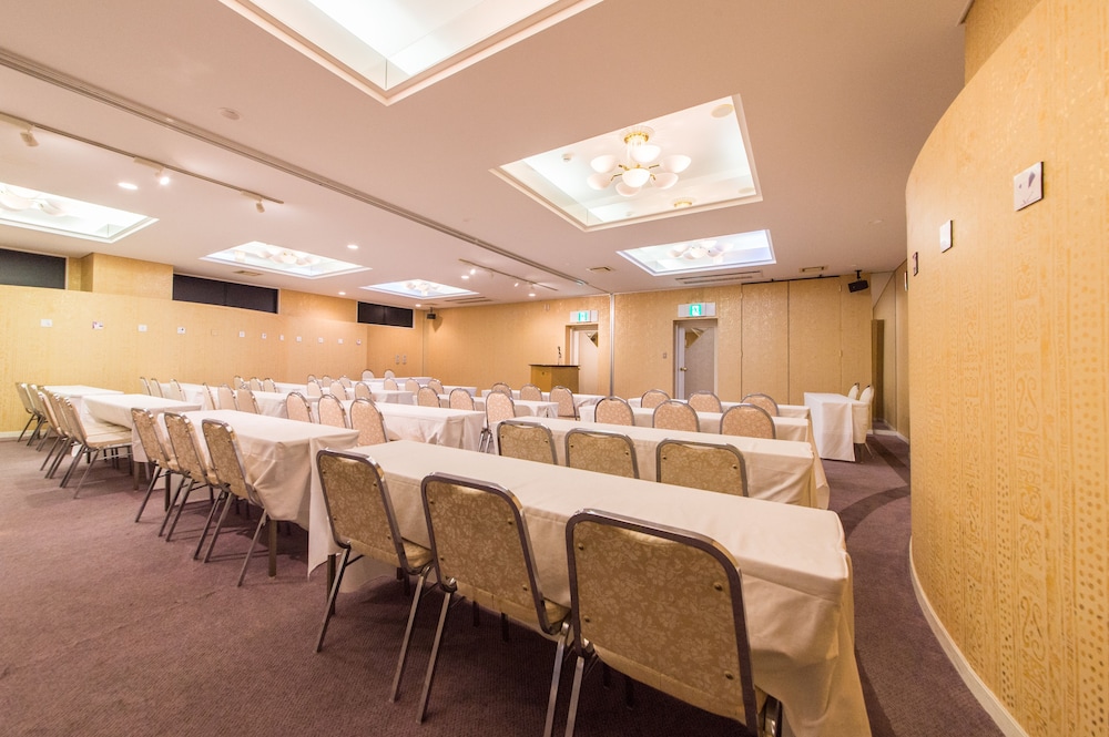 APA Hotel Kaga Daisyoji-Ekimae 47/57