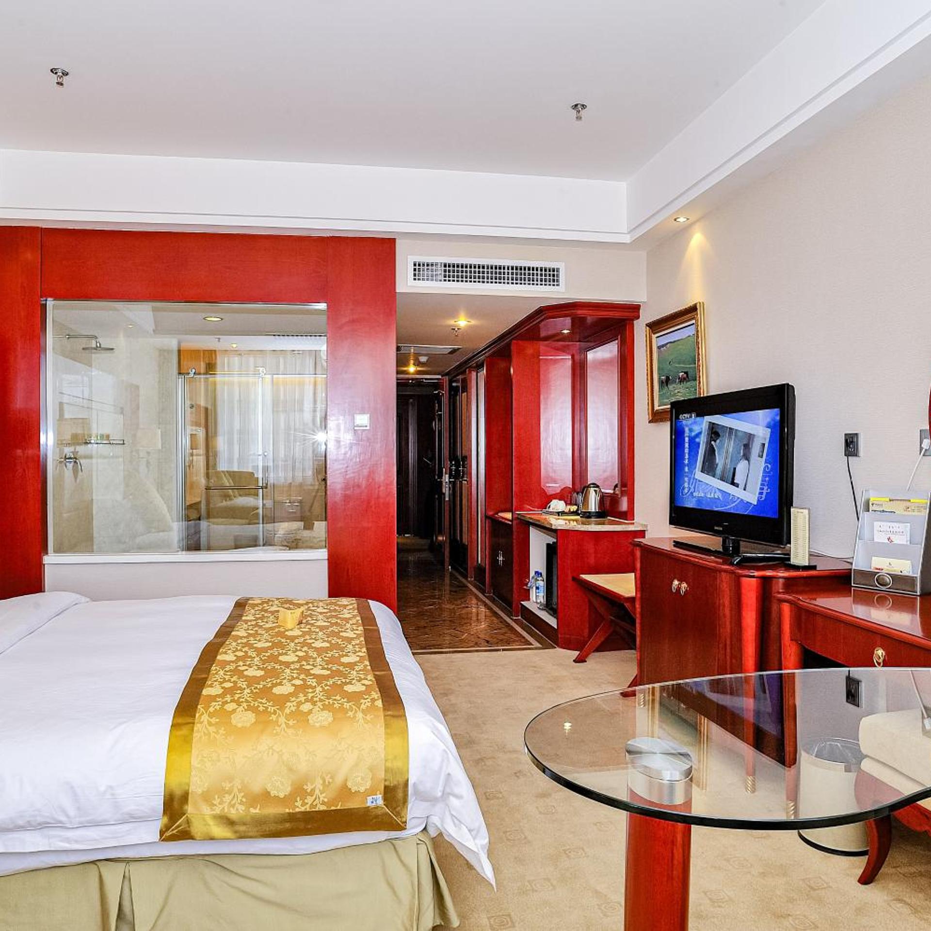 Uiles Hotel 15/45