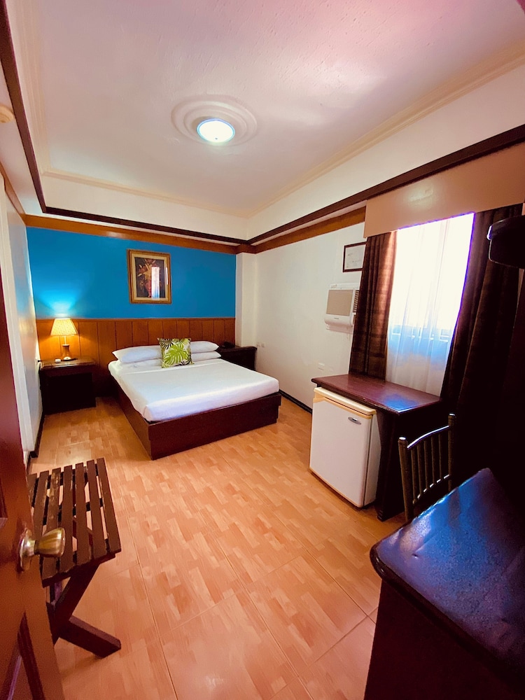 Wregent Plaza Hotel 27/55