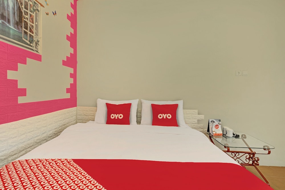 Hotel O Villa Inn App Trawas Bintaro Syariah 10/28