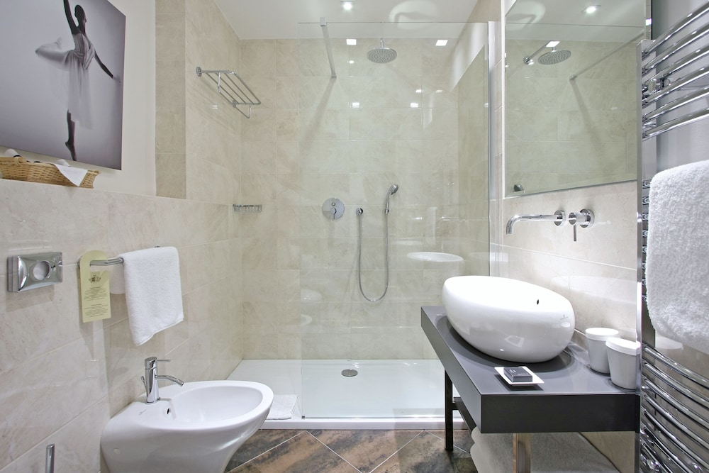 Numa I Flow Rooms & Apartments 25/67