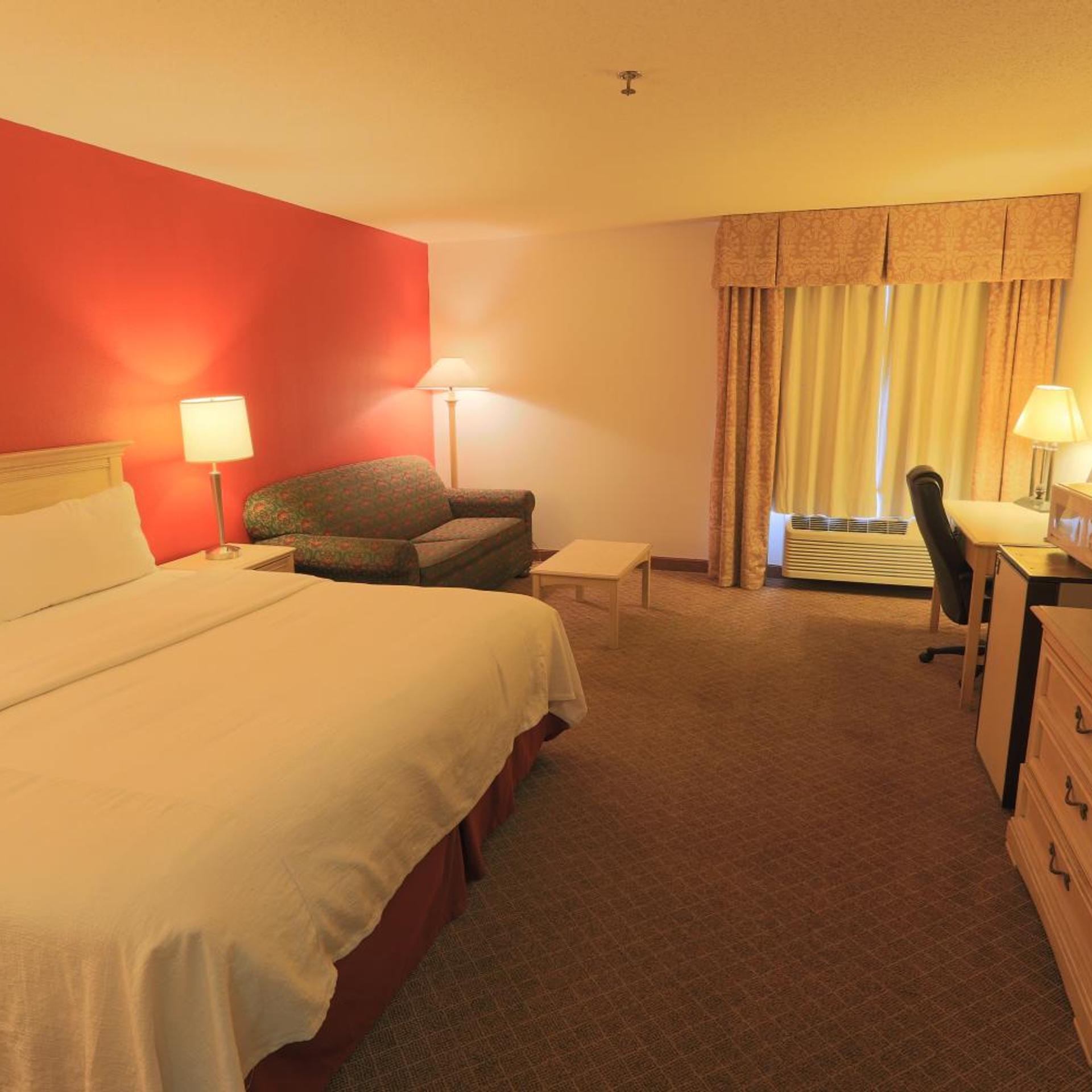 Days Inn by Wyndham Calumet Park 9/27