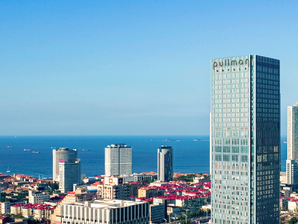 Pullman Yantai Center 46/50