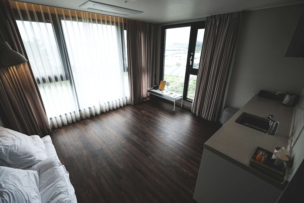 Hotel Seogwipean 13/35