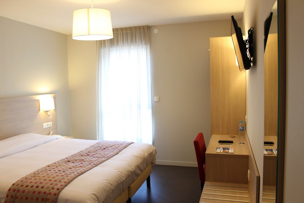 Brit Hotel Brive-La-Gaillarde 14/45