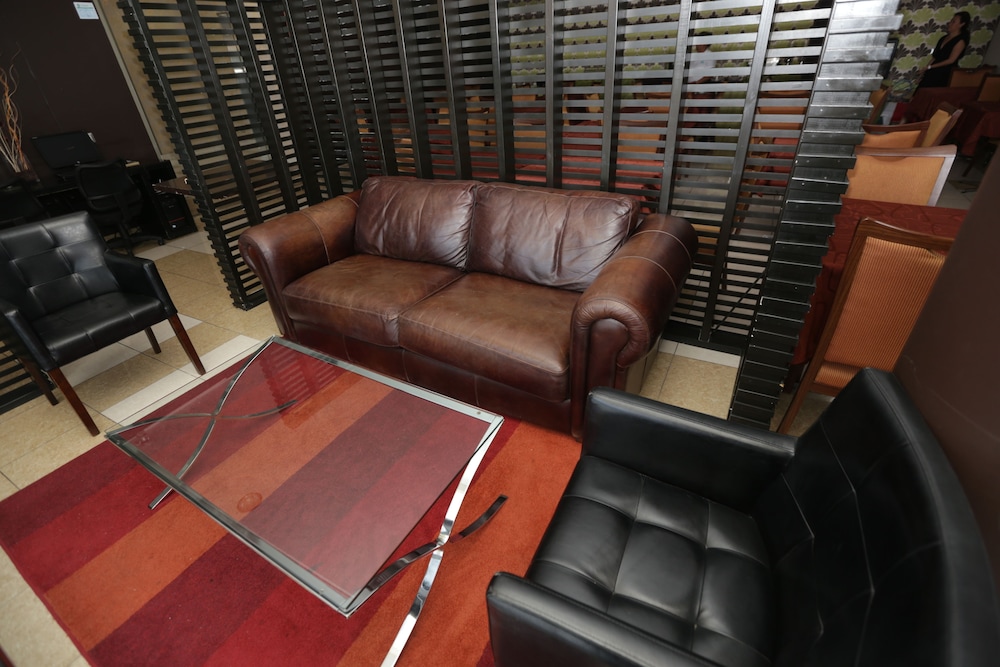 HOTEL IQUIQUE EXPRESS(FORMERLY Hotel Spark Express Iquique) 27/37