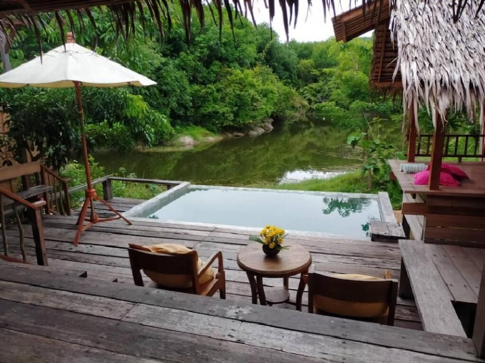 Thap Pala Cottage 46/50