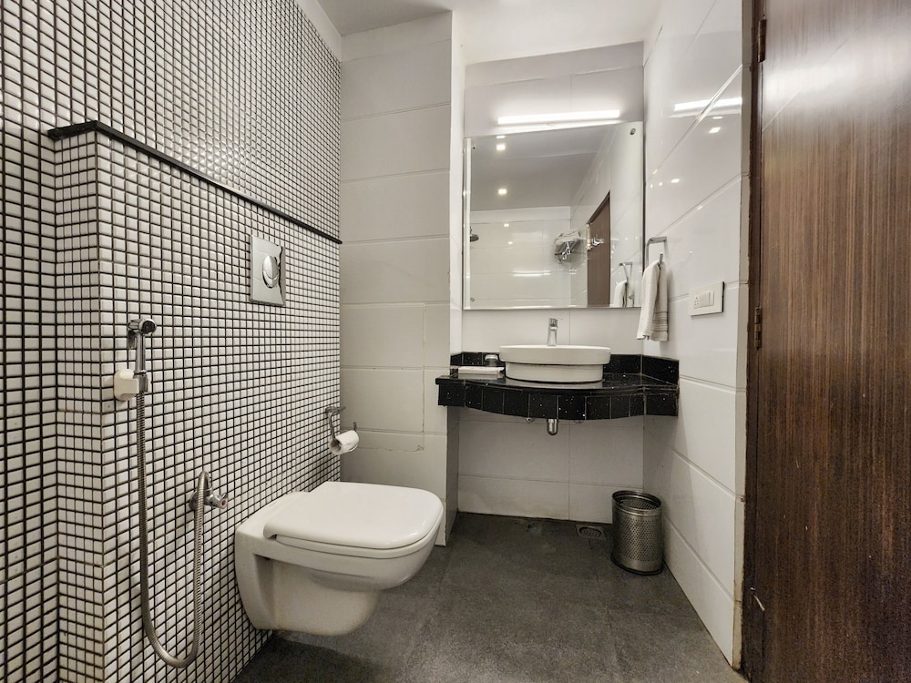 Hotel Surya 47/50
