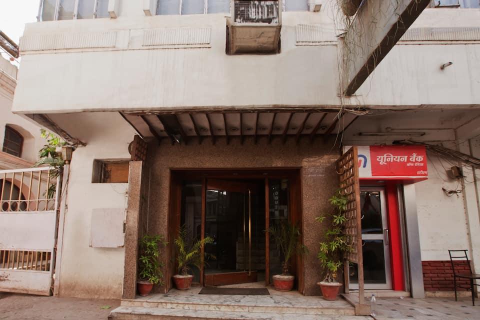 HOTEL SAMRAT 3/19